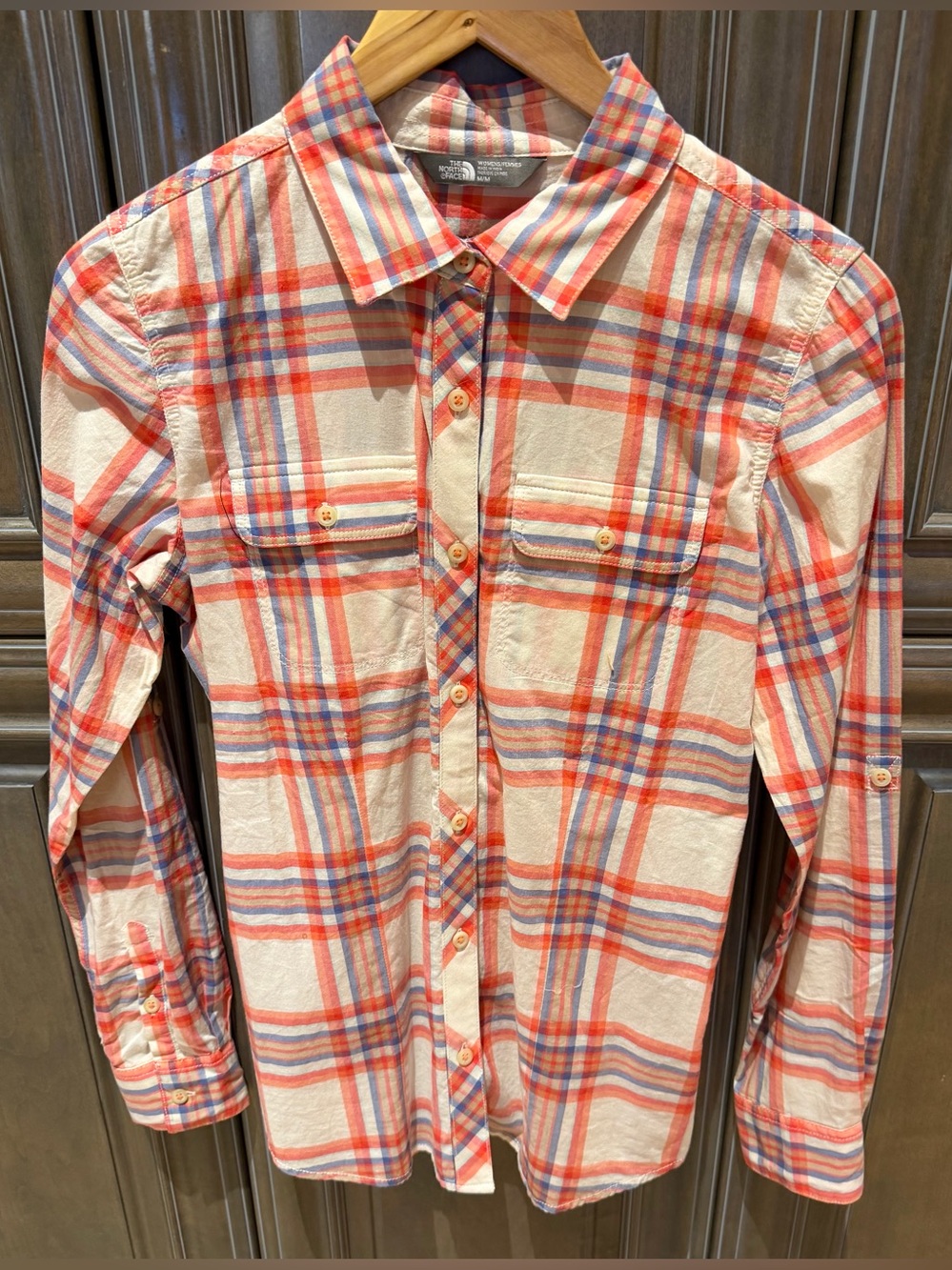 The North Face Plaid Button-Up. Medium. Long sleeve